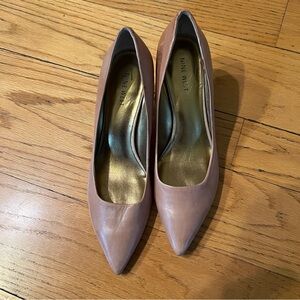 Nine West Women's Tan Pointed-Toe Pumps